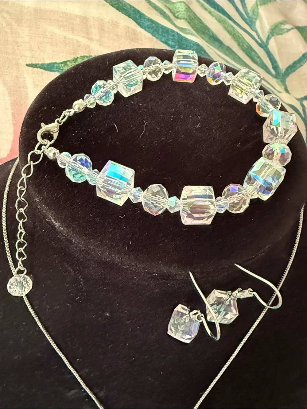 New Women’s Aurora Borealis Crystal Cube Necklace, earrings & bracelet